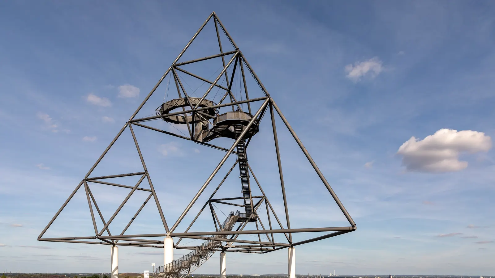 Tetraeder auf der Halde Beckstraße in Bottrop